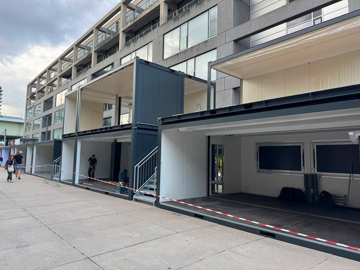 Case Study: Modulare Eventcontainer f&uuml;r die DIGITAL X 2026 im K&ouml;lner Rheinauhafen &ndash; Bild 2